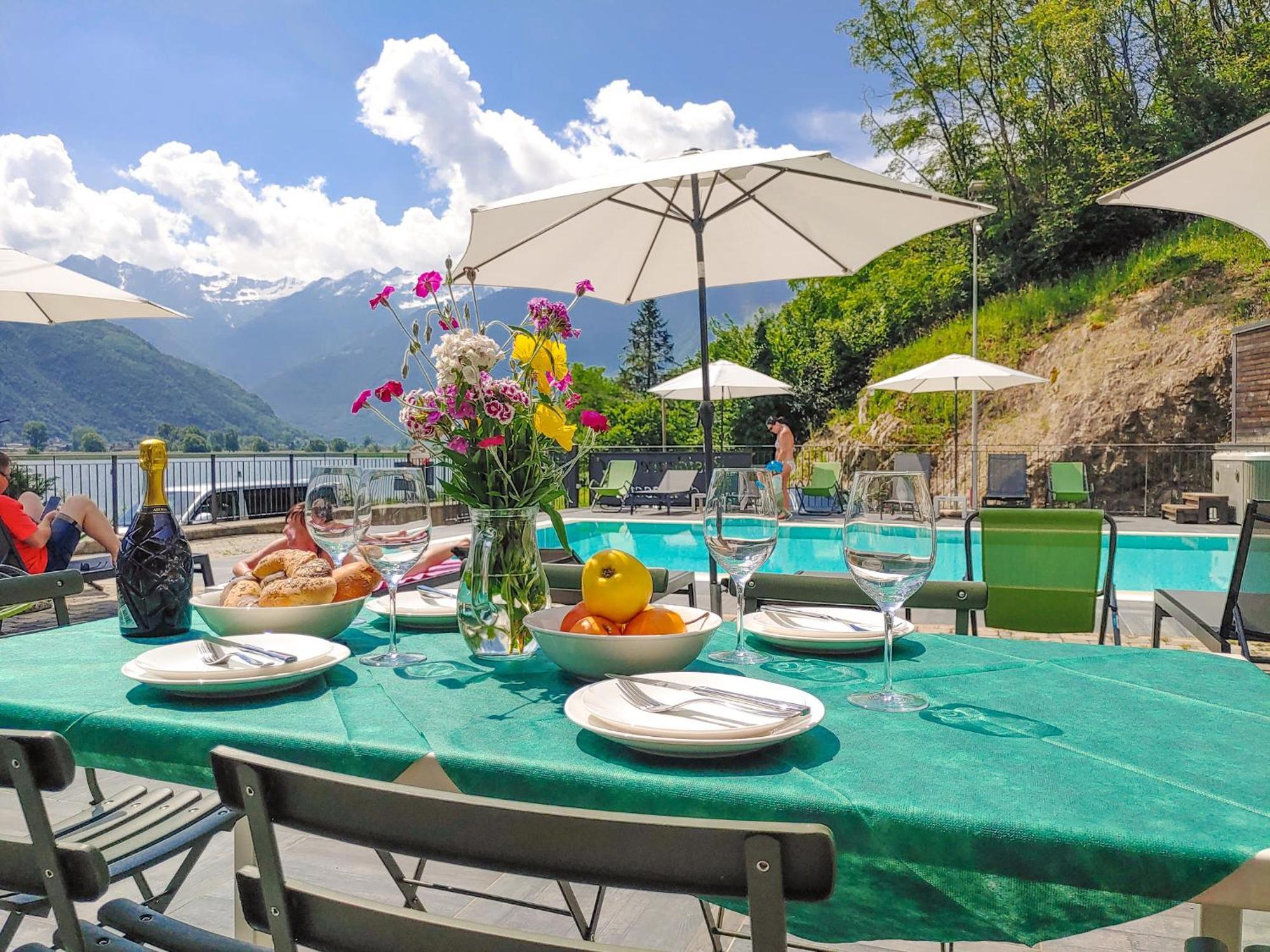 Dascio Emotion Ferienwohnung Mit Terrasse Am See Bagian luar foto