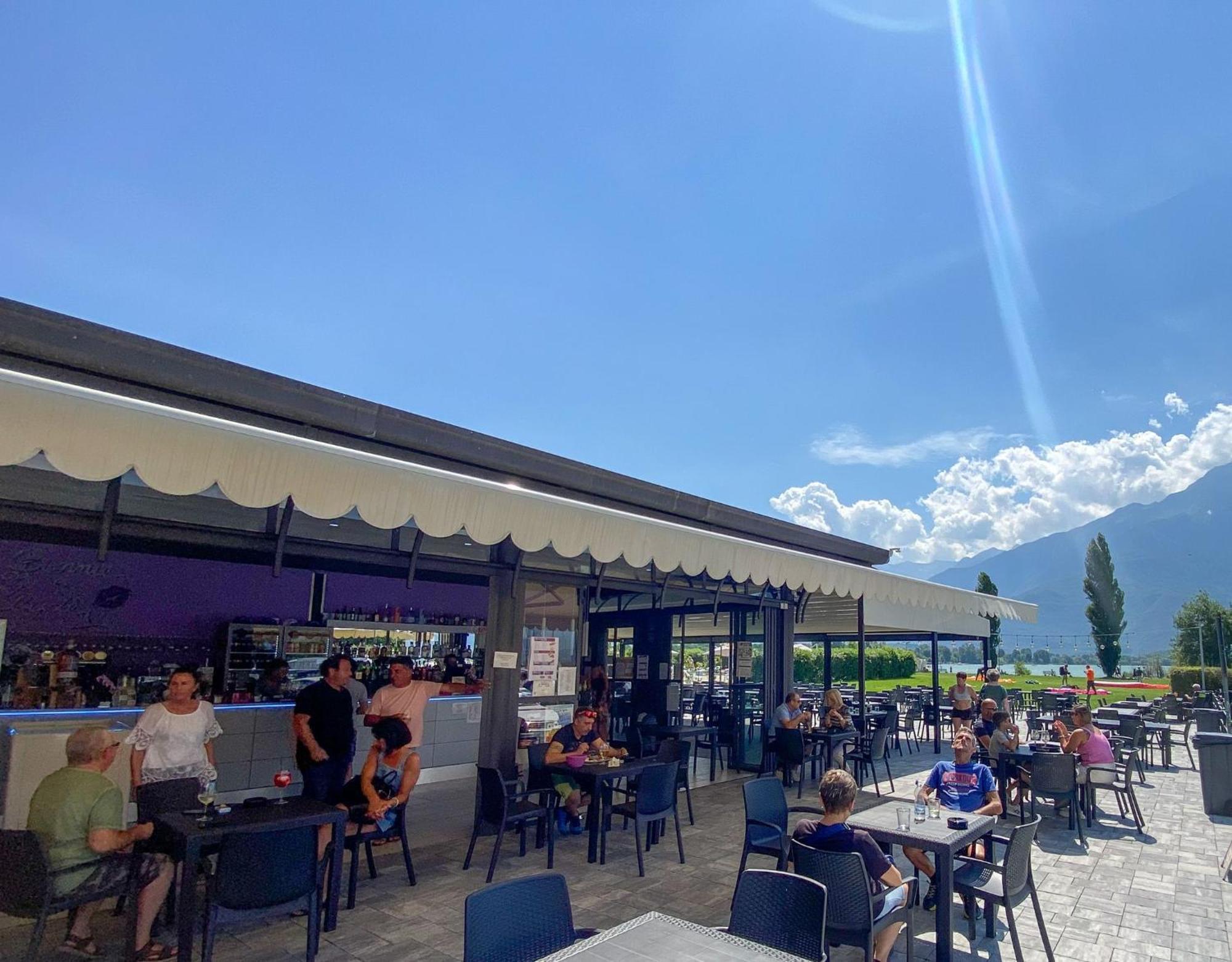 Dascio Emotion Ferienwohnung Mit Terrasse Am See Bagian luar foto