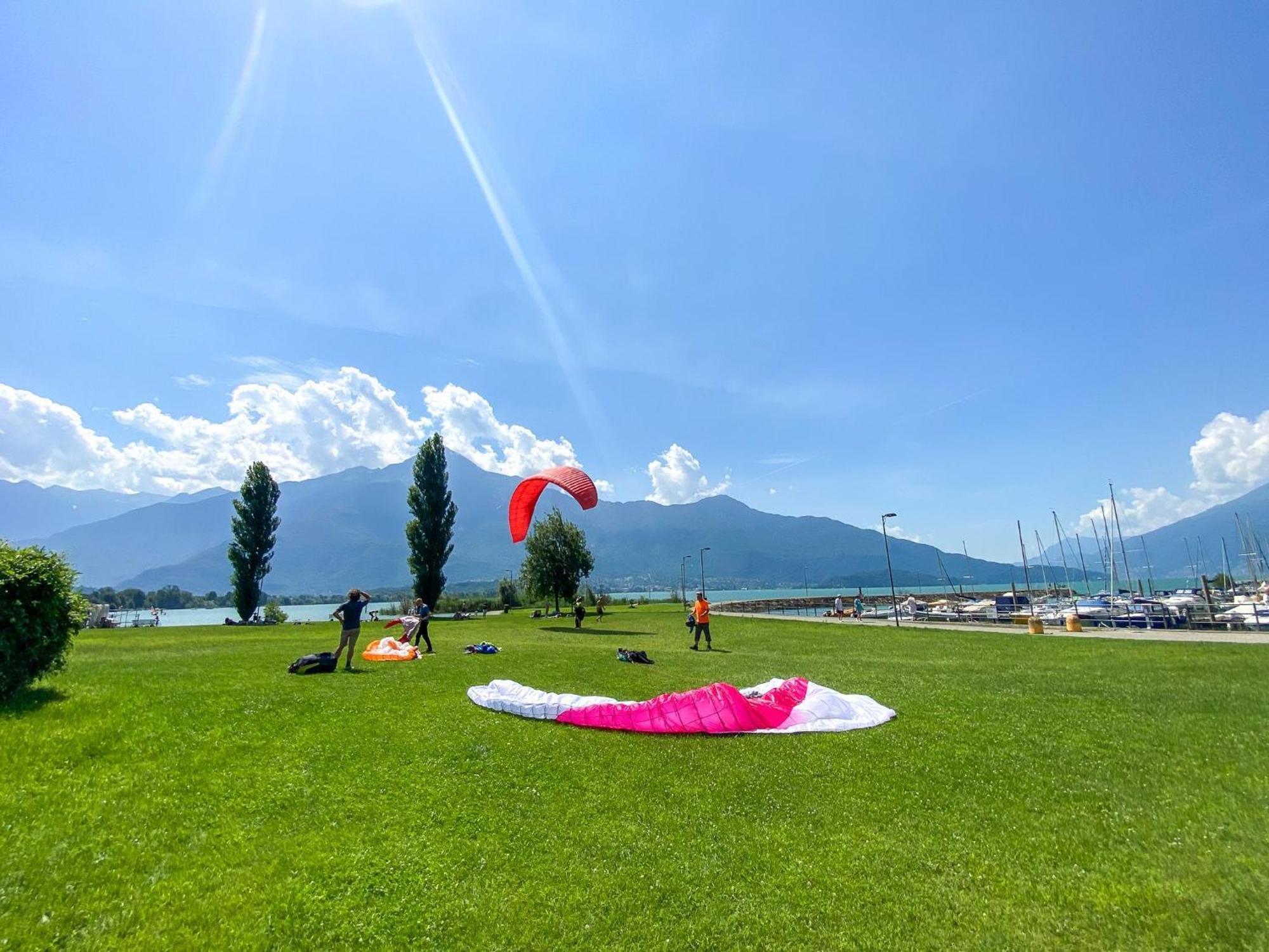 Dascio Emotion Ferienwohnung Mit Terrasse Am See Bagian luar foto